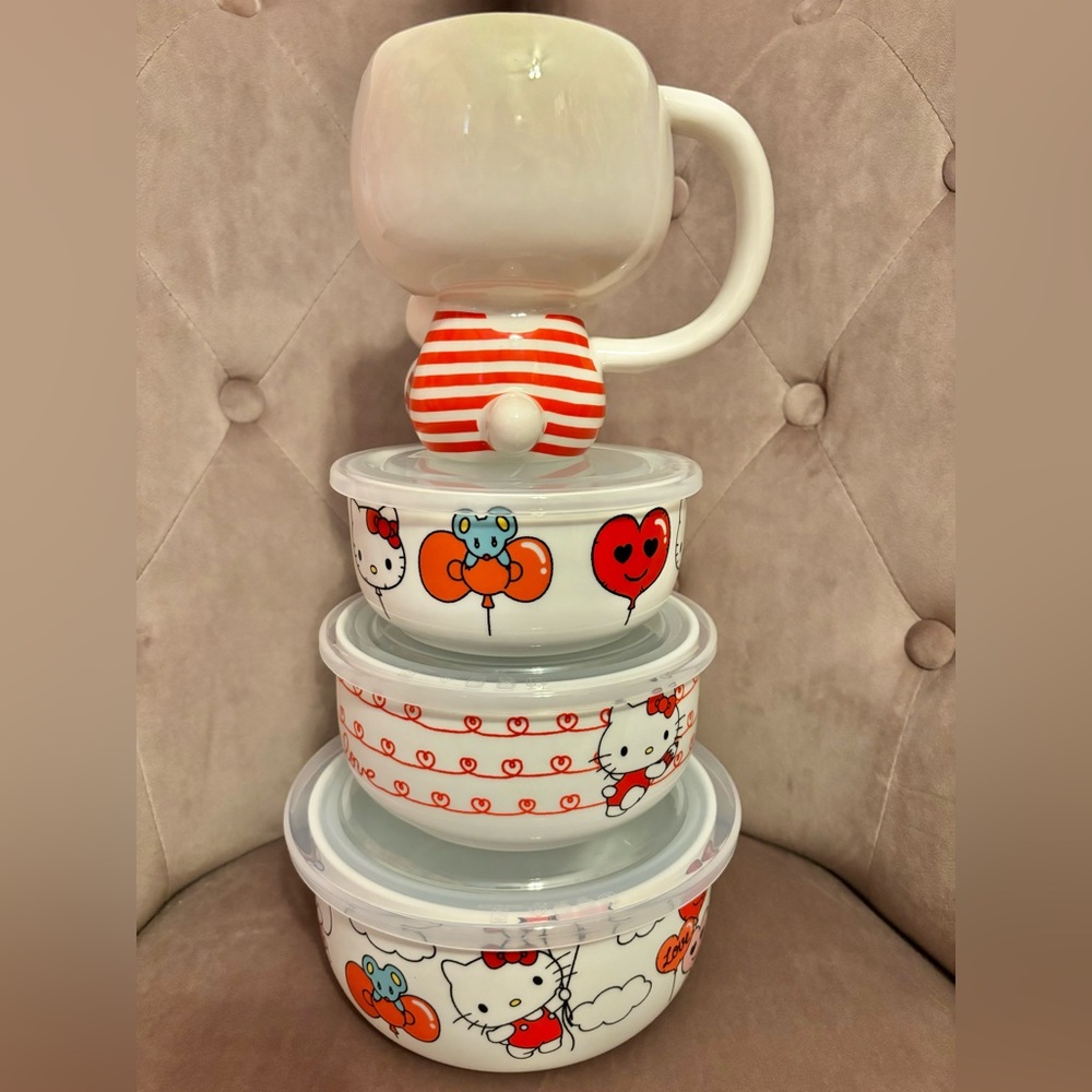Hello Kitty - Picture 6 of 8